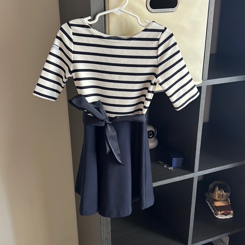 Polo dress with ribbon tie